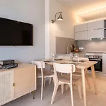 Home- Casa Figaro アパート